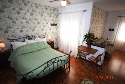 Diverse le sistemazioni disponibili. - Casale Insugherata B&B Roma